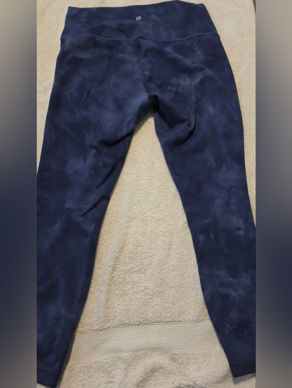 Lululemon Aligns 25"